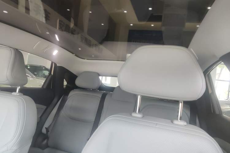 Used XPeng MONA M03 2024 620 with Ultra-Long Range Headliner