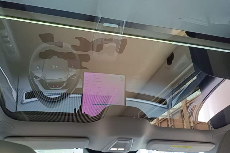 Used XPeng MONA M03 2024 620 with Ultra-Long Range Headliner