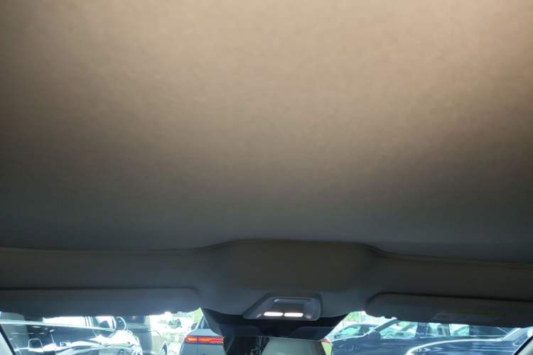 Used XPeng MONA M03 2024 620 with Ultra-Long Range Headliner