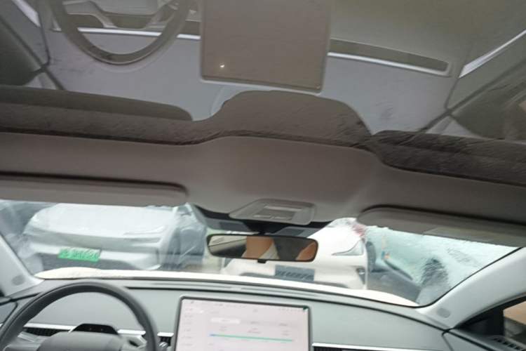 Used XPeng MONA M03 2024 620 with Ultra-Long Range Headliner