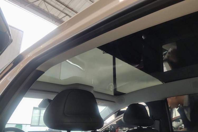 Used XPeng MONA M03 2024 620 with Ultra-Long Range Headliner