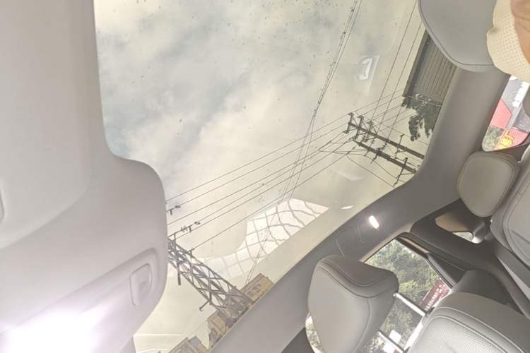 Used XPeng MONA M03 2024 620 with Ultra-Long Range Headliner