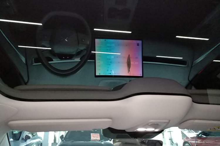 Used XPeng MONA M03 2024 620 with Ultra-Long Range Headliner