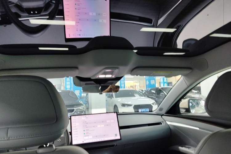 Used XPeng MONA M03 2024 620 with Ultra-Long Range Headliner