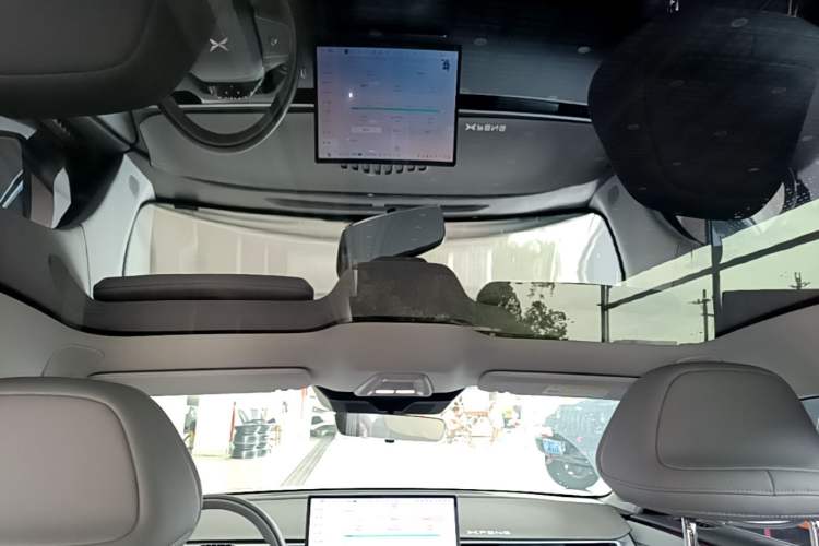 Used XPeng MONA M03 2024 620 with Ultra-Long Range Headliner