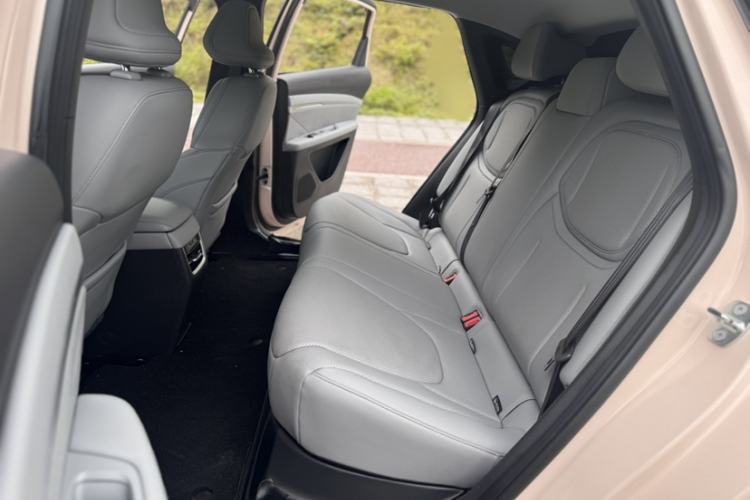 Used XPeng MONA M03 2024 620 with Ultra-Long Range Interior 2