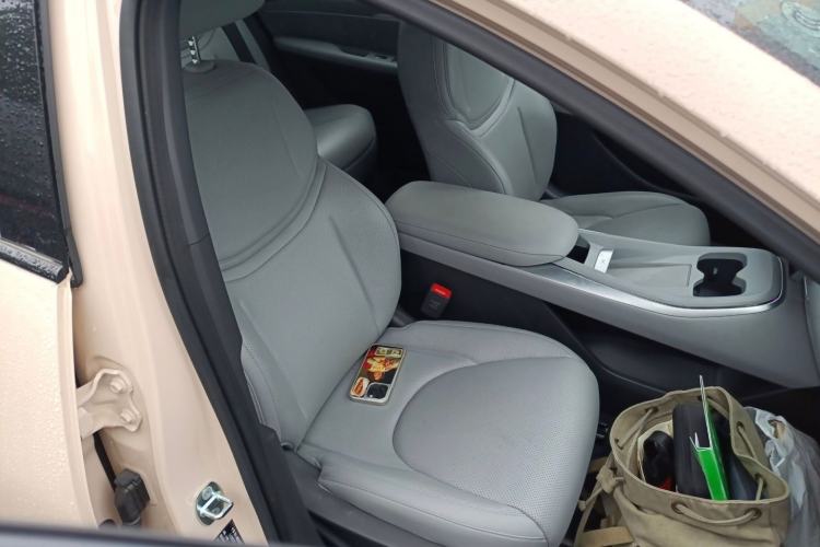 Used XPeng MONA M03 2024 620 with Ultra-Long Range Interior 2