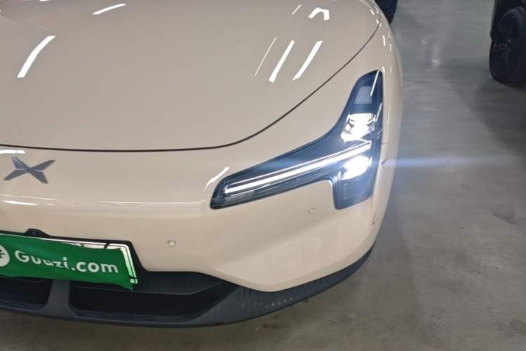Used XPeng MONA M03 2024 620 with Ultra-Long Range Left Front Headlight