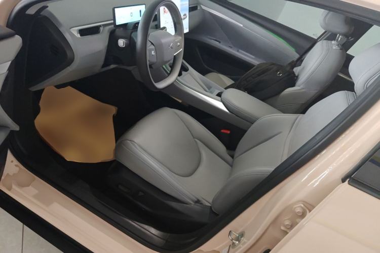 Used XPeng MONA M03 2024 620 with Ultra-Long Range Left Front Seat