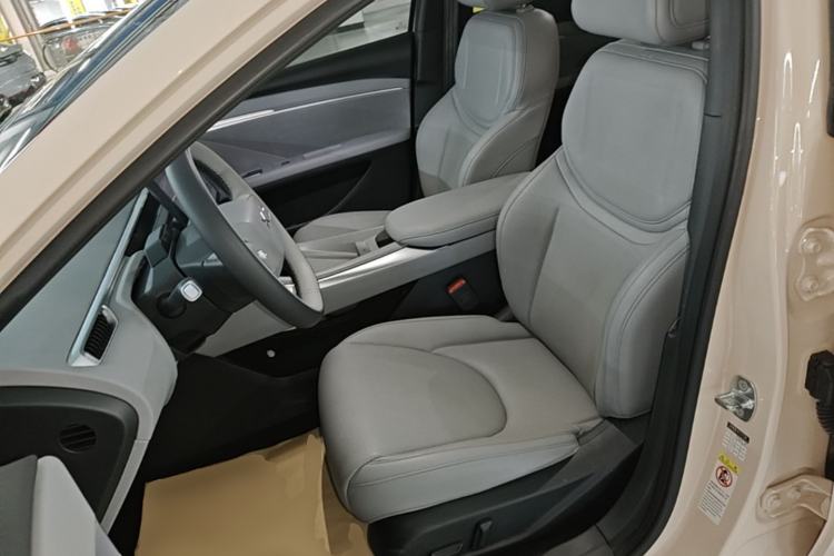 Used XPeng MONA M03 2024 620 with Ultra-Long Range Left Front Seat