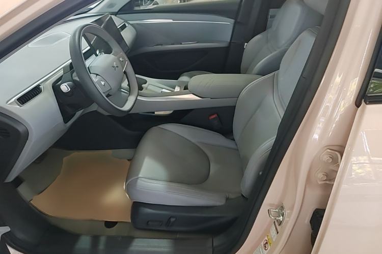 Used XPeng MONA M03 2024 620 with Ultra-Long Range Left Front Seat
