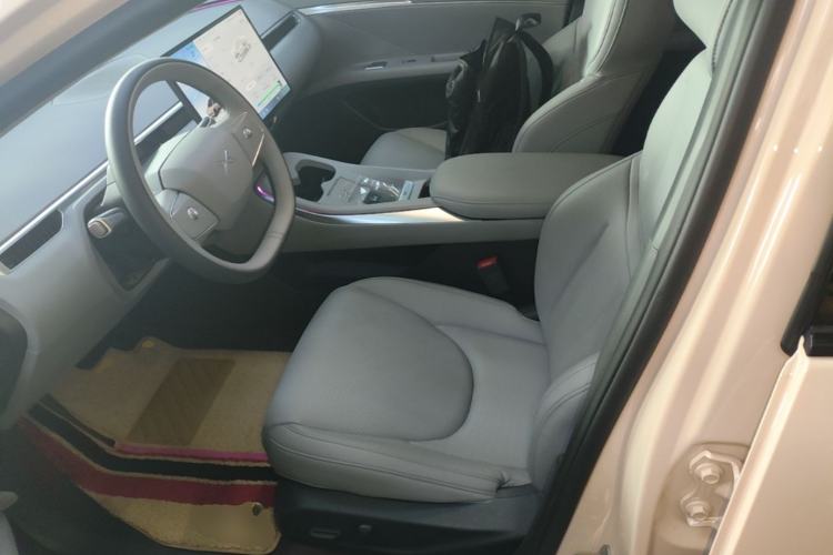 Used XPeng MONA M03 2024 620 with Ultra-Long Range Left Front Seat