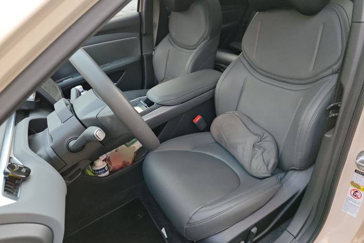 Used XPeng MONA M03 2024 620 with Ultra-Long Range Left Front Seat