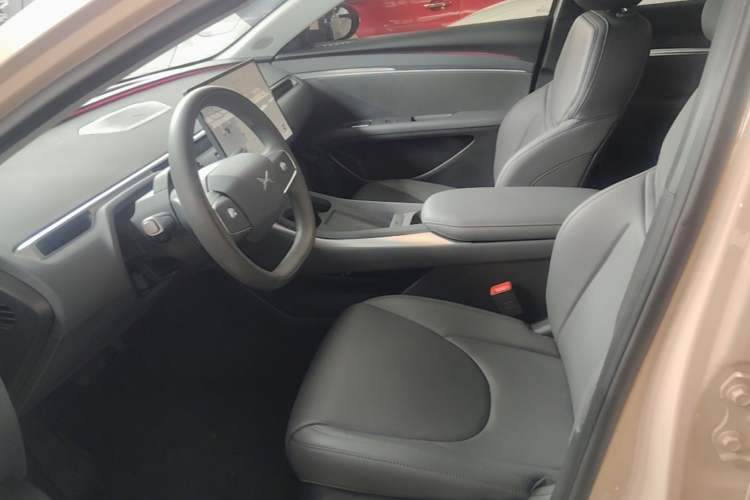 Used XPeng MONA M03 2024 620 with Ultra-Long Range Left Front Seat