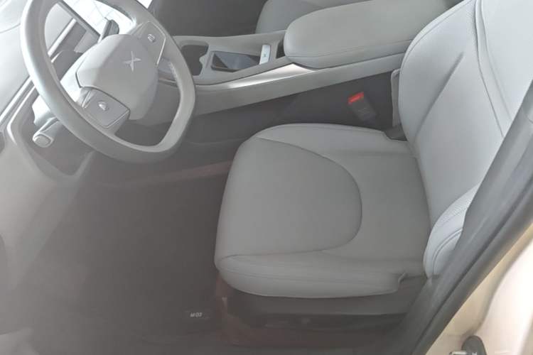 Used XPeng MONA M03 2024 620 with Ultra-Long Range Left Front Seat