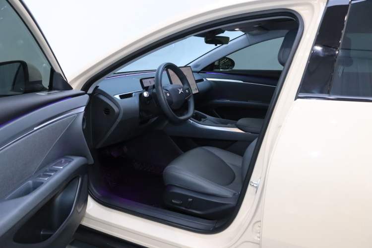 Used XPeng MONA M03 2024 515 Long-Range Left Front Seat