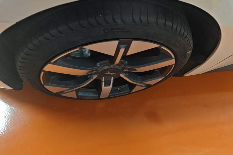 Used XPeng MONA M03 2024 620 with Ultra-Long Range Left Front Wheel Hub