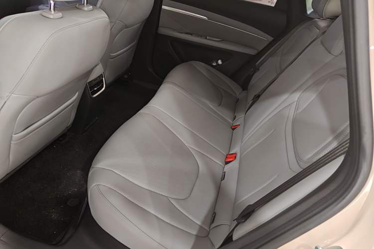 Used XPeng MONA M03 2024 620 with Ultra-Long Range Left Rear Seat
