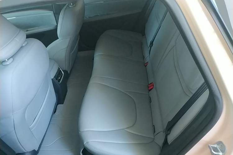 Used XPeng MONA M03 2024 620 with Ultra-Long Range Left Rear Seat