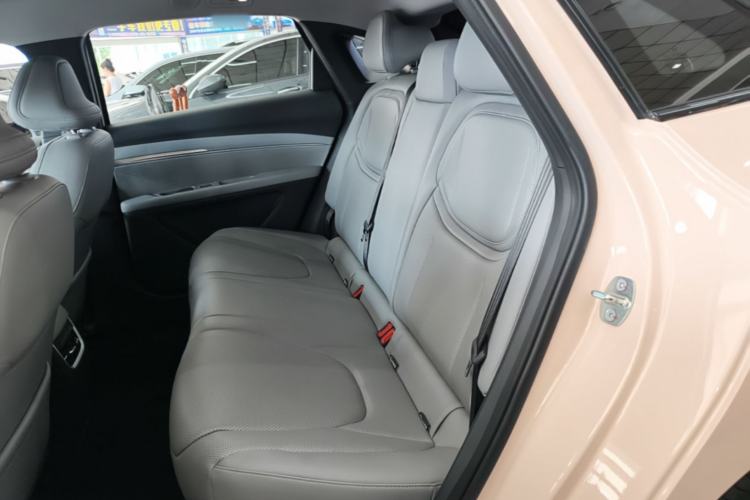 Used XPeng MONA M03 2024 620 with Ultra-Long Range Left Rear Seat