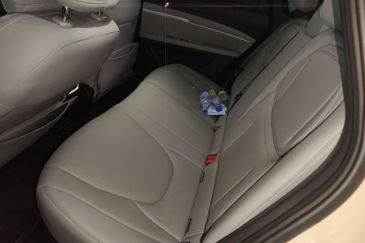 Used XPeng MONA M03 2024 620 with Ultra-Long Range Left Rear Seat