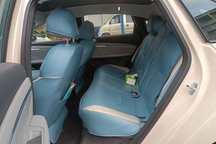 Used XPeng MONA M03 2024 620 with Ultra-Long Range Left Rear Seat