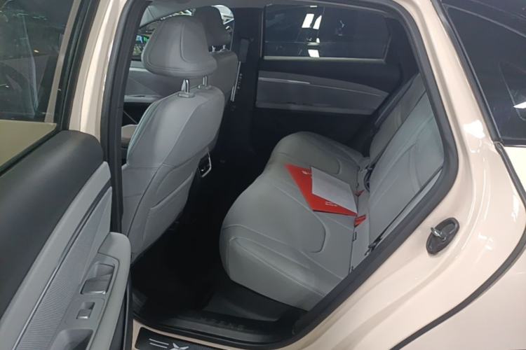 Used XPeng MONA M03 2024 620 with Ultra-Long Range Left Rear Seat