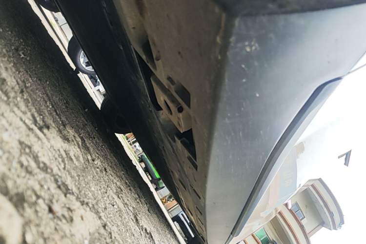 Used XPeng MONA M03 2024 620 with Ultra-Long Range Left Side Sill