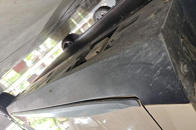 Used XPeng MONA M03 2024 620 with Ultra-Long Range Left Side Sill