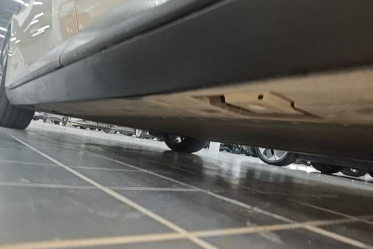 Used XPeng MONA M03 2024 620 with Ultra-Long Range Left Side Sill