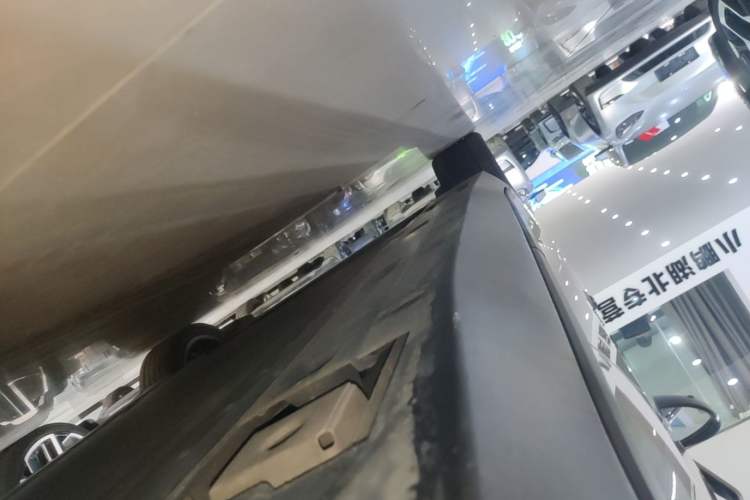 Used XPeng MONA M03 2024 620 with Ultra-Long Range Left Side Sill