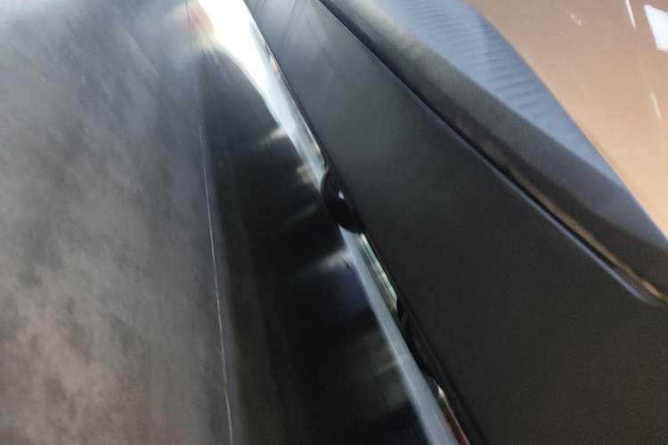 Used XPeng MONA M03 2024 620 with Ultra-Long Range Left Side Sill