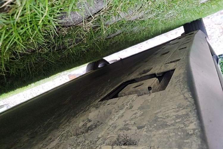 Used XPeng MONA M03 2024 620 with Ultra-Long Range Left Side Sill