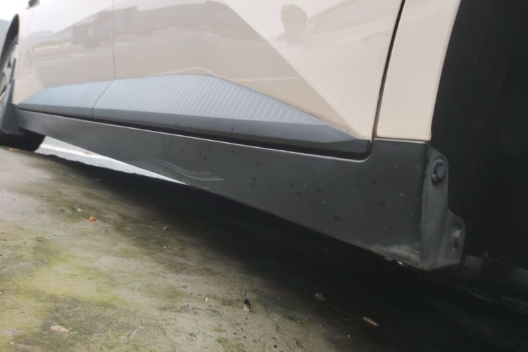 Used XPeng MONA M03 2024 620 with Ultra-Long Range Left Side Sill