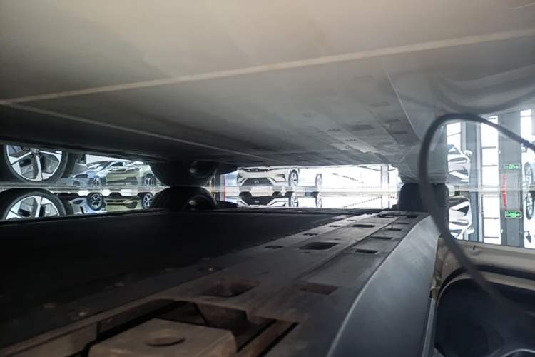 Used XPeng MONA M03 2024 620 with Ultra-Long Range Left Side Sill