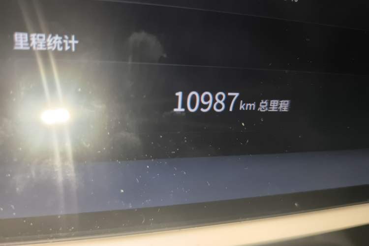 Used XPeng MONA M03 2024 620 with Ultra-Long Range Odometer Close Up