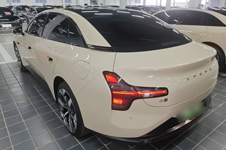 Used XPeng MONA M03 2024 620 with Ultra-Long Range Rear Left 45 Deg