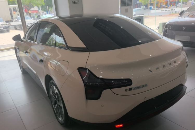 Used XPeng MONA M03 2024 620 with Ultra-Long Range Rear Left 45 Deg