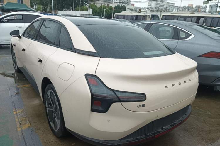 Used XPeng MONA M03 2024 620 with Ultra-Long Range Rear Left 45 Deg