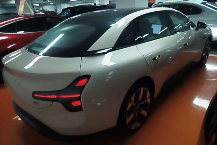 Used XPeng MONA M03 2024 620 with Ultra-Long Range Rear Right 45 Deg