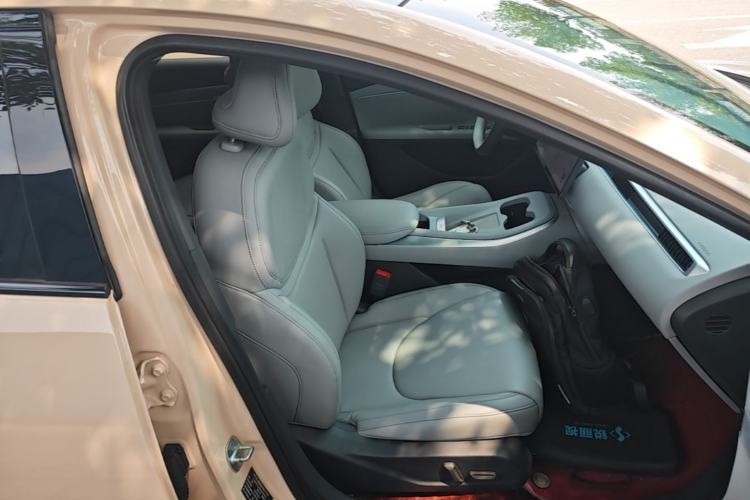 Used XPeng MONA M03 2024 515 Long-Range Right Front Seat
