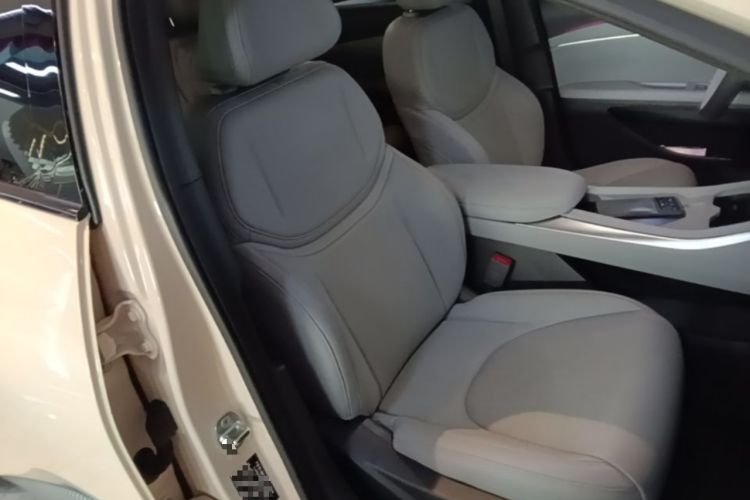 Used XPeng MONA M03 2024 620 with Ultra-Long Range Right Front Seat