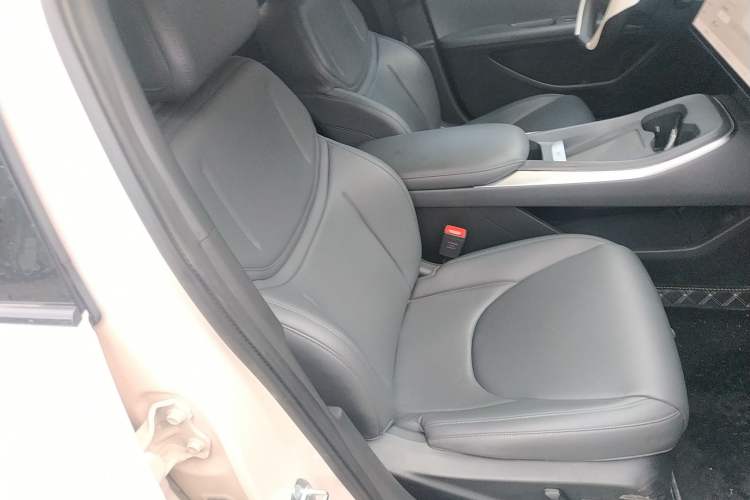Used XPeng MONA M03 2024 515 Long-Range Right Front Seat