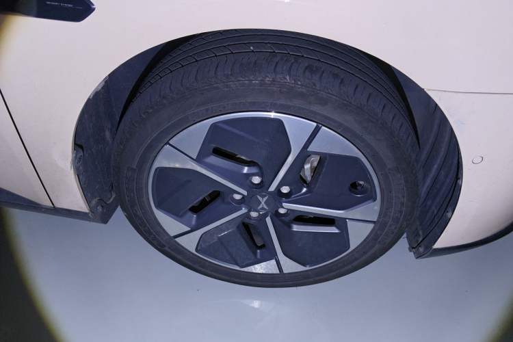 Used XPeng MONA M03 2024 515 Long-Range Right Front Wheel Hub