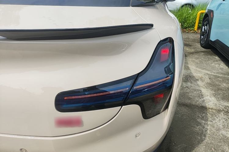 Used XPeng MONA M03 2024 620 with Ultra-Long Range Right Rear Taillight