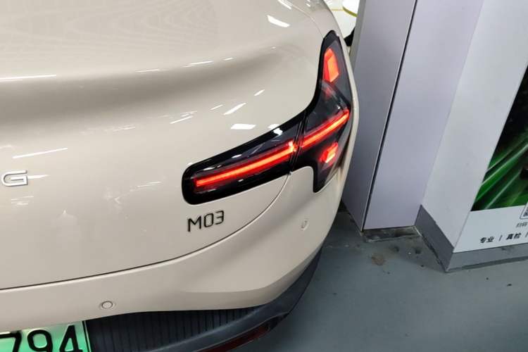Used XPeng MONA M03 2024 620 with Ultra-Long Range Right Rear Taillight