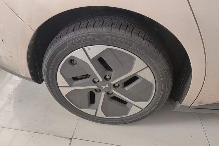 Used XPeng MONA M03 2024 515 Long-Range Right Rear Wheel Hub