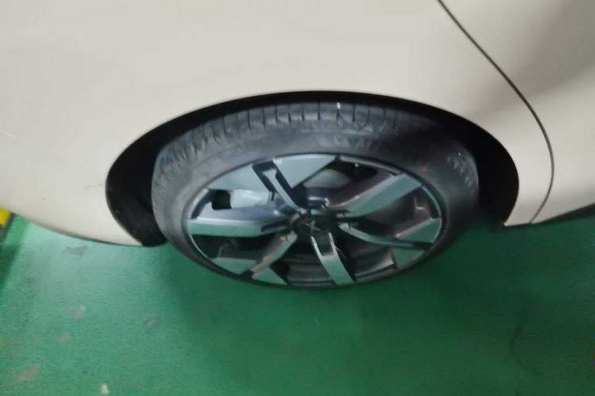 Used XPeng MONA M03 2024 620 with Ultra-Long Range Right Rear Wheel Hub