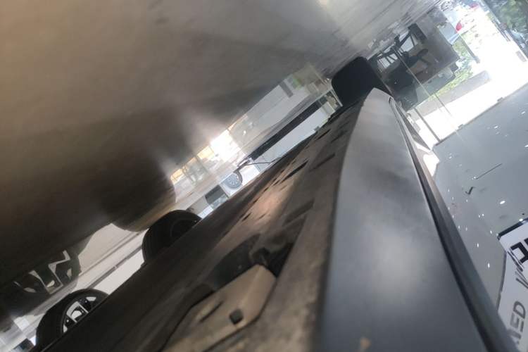 Used XPeng MONA M03 2024 620 with Ultra-Long Range Right Side Sill