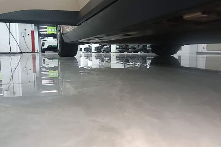 Used XPeng MONA M03 2024 620 with Ultra-Long Range Right Side Sill